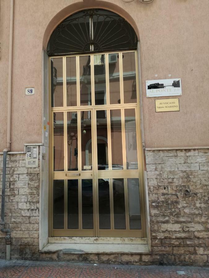 Suite Al Ponte 2.0 Taranto Exterior photo