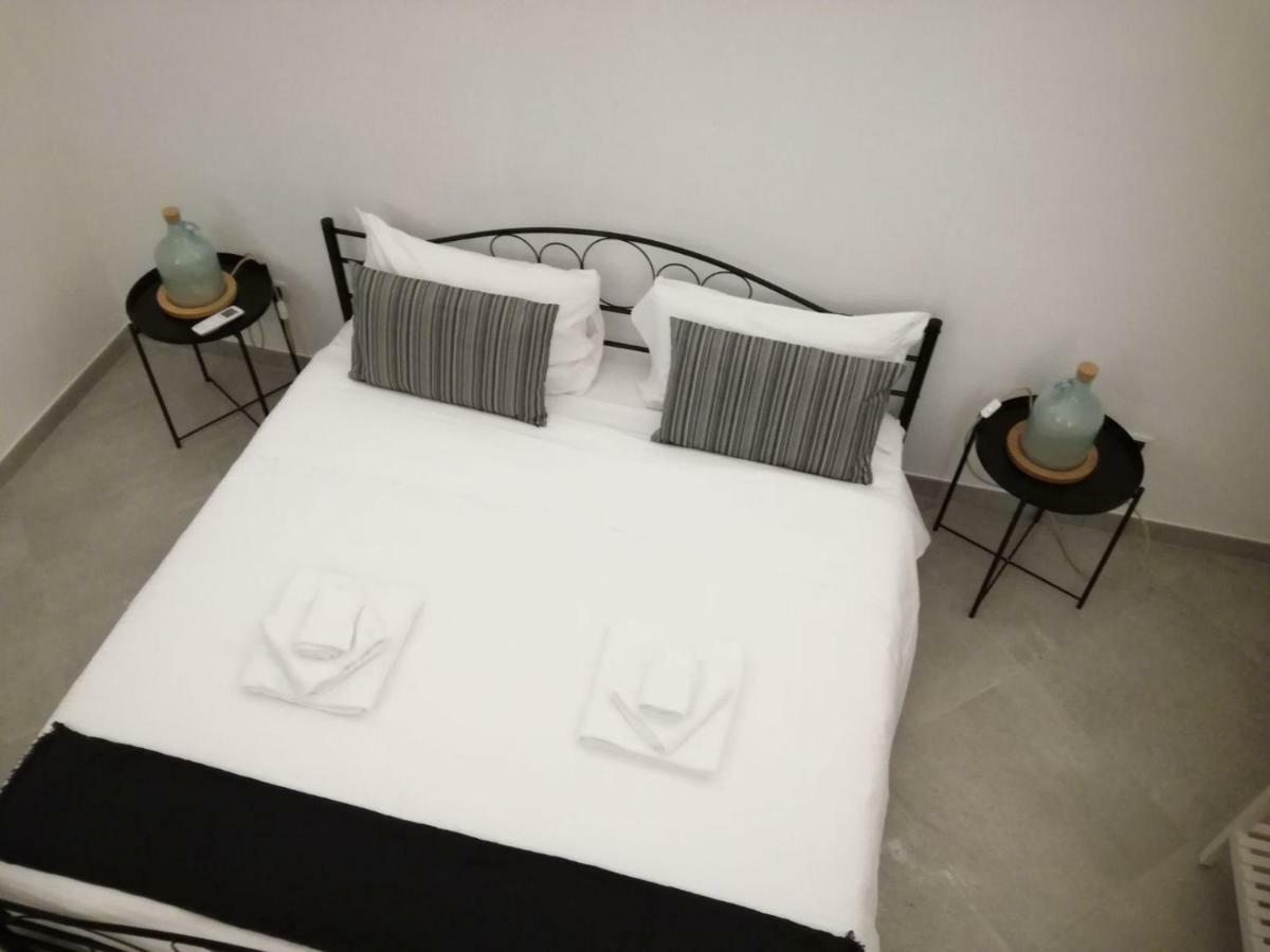 Suite Al Ponte 2.0 Taranto Exterior photo