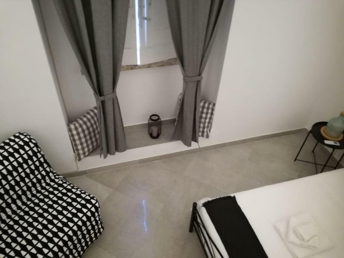 Suite Al Ponte 2.0 Taranto Exterior photo