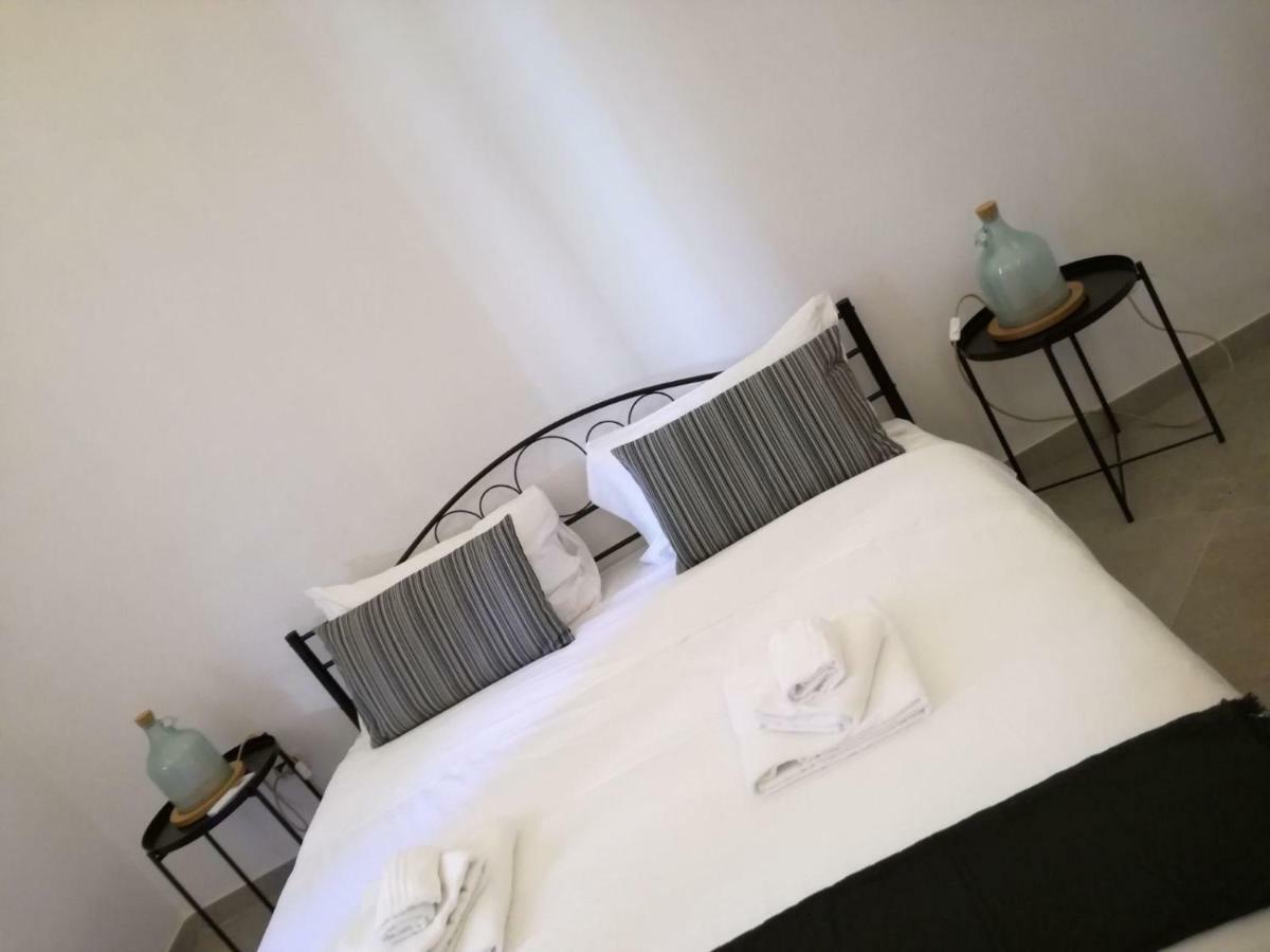 Suite Al Ponte 2.0 Taranto Exterior photo